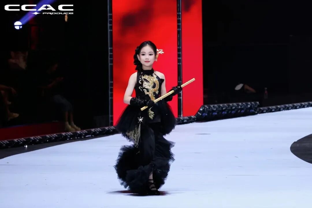 申晓婷2.jpg