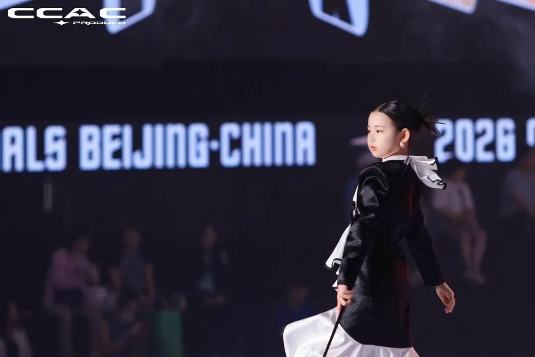 杨佳霓1.jpg
